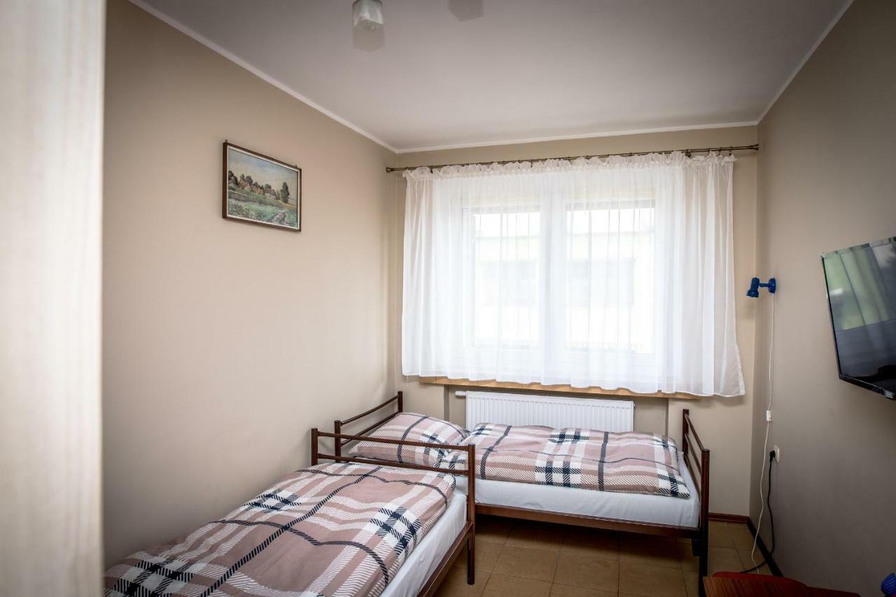 Pokoje Goscinne Arkadia Września エクステリア 写真
